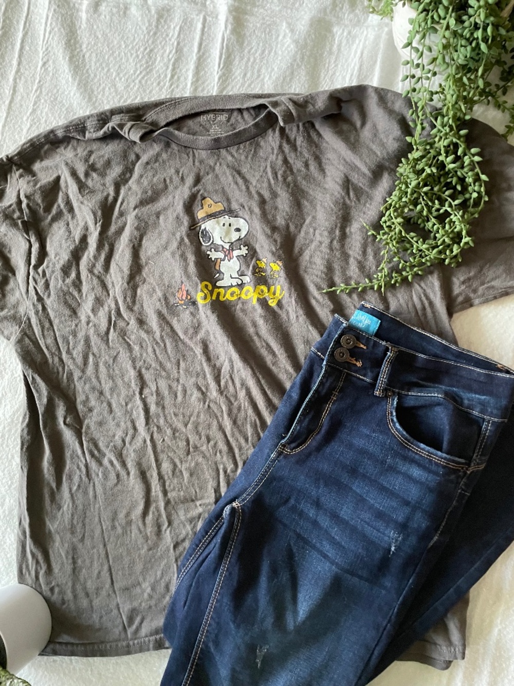 Snoopy t shirt